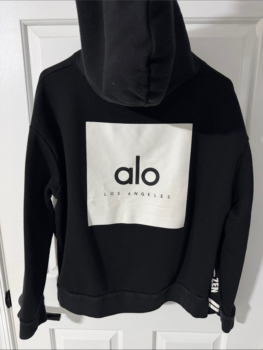 Alo Yoga Women’s Black Hoodie - Size S